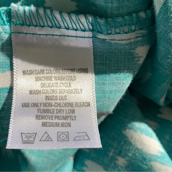 Maggie Lawrence Short Sleeve Floral Blouse Blue Long Sleeve Blouse Lot of two 2 - Picture 8 of 9